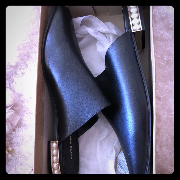 all black Shoes - NWT♥️Black leather Pearl n gold heel mules♥️sz41